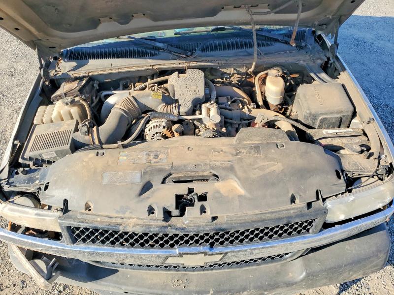 2002 Chevrolet Silverado მანქანა იყიდება აუქციონზე, vin: 1GCHK29172E185352, აუქციონის ნომერი: 64317726