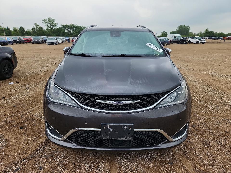 Продажа на аукционе авто 2018 Chrysler Pacifica, vin: 2C4RC1GG4JR334014, номер лота: 64970176