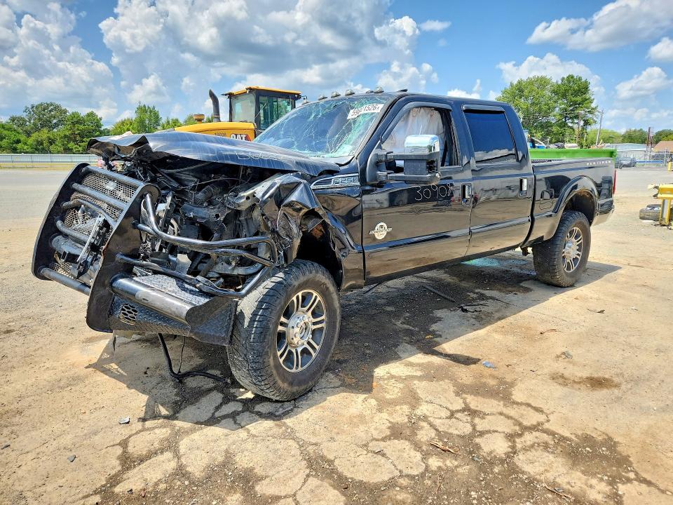 59841526 :رقم المزاد ، 1FT7W2BT1FEB66829 vin ، 2015 Ford F250 مزاد بيع