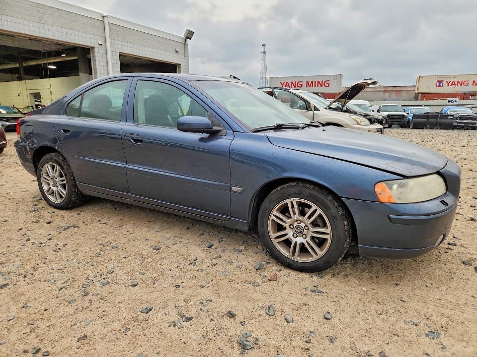 2006 Volvo S60 მანქანა იყიდება აუქციონზე, vin: YV1RH592562509025, აუქციონის ნომერი: 63620336