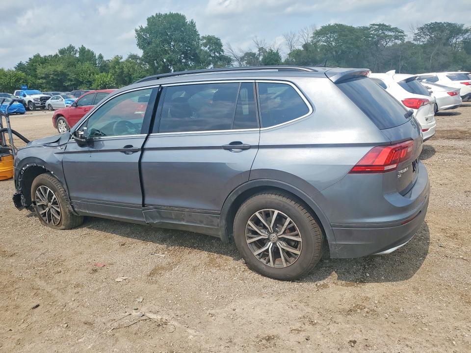 63495416 :رقم المزاد ، 3VV2B7AX6KM062821 vin ، 2019 Volkswagen Tiguan مزاد بيع