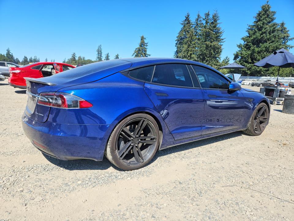61451796 :رقم المزاد ، 5YJSA1E29KF332268 vin ، 2019 Tesla Model S مزاد بيع