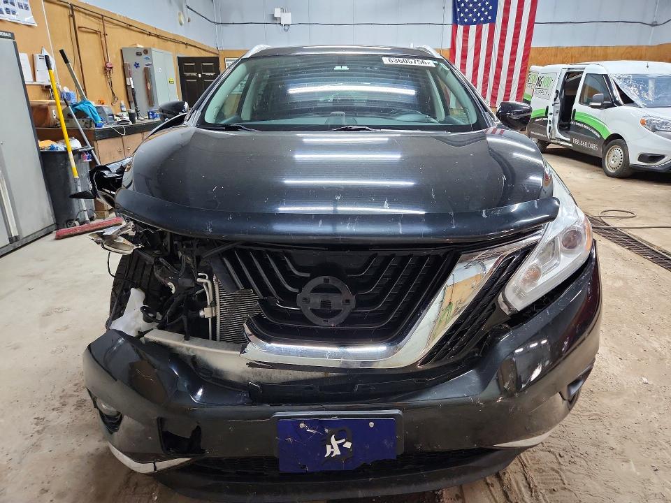 63605756 :رقم المزاد ، 5N1AZ2MHXHN119433 vin ، 2017 Nissan Murano مزاد بيع