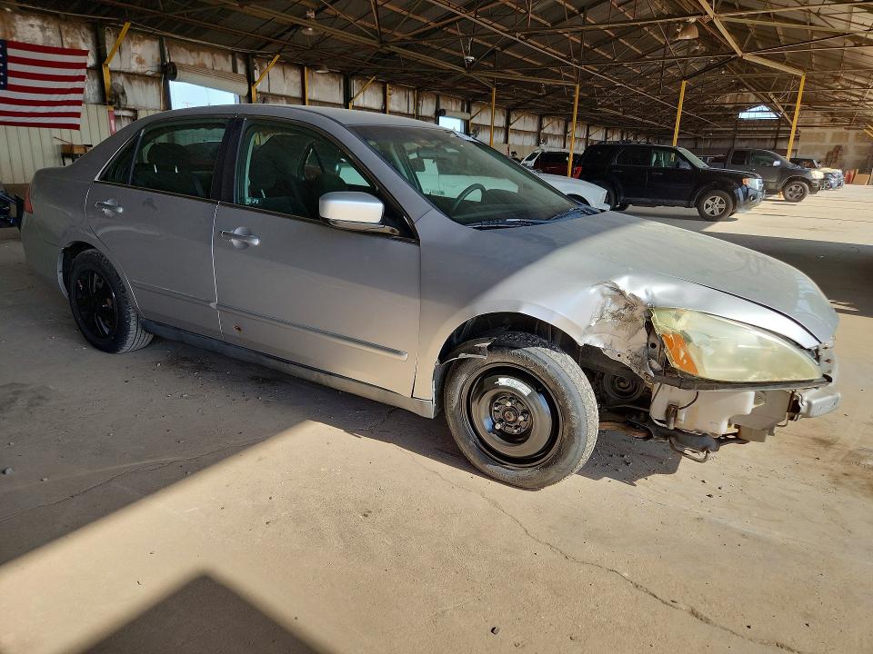 64073206 :رقم المزاد ، 1HGCM55476A150122 vin ، 2006 Honda Accord مزاد بيع