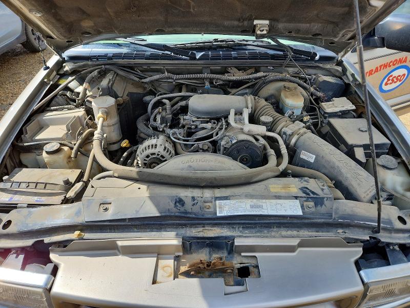 61410606 :رقم المزاد ، 1GNDT13WX12179336 vin ، 2001 Chevrolet Blazer مزاد بيع