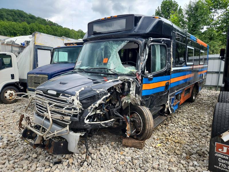 Продаж на аукціоні авто 2021 Freightliner Chassis, vin: 4UZADRFD7MCMN1269, номер лоту: 63206396