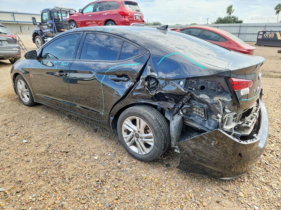 2020 Hyundai Elantra მანქანა იყიდება აუქციონზე, vin: 5NPD84LF2LH554018, აუქციონის ნომერი: 65874436