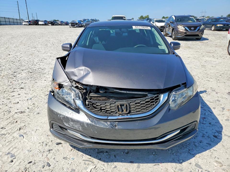 65179046 :رقم المزاد ، 2HGFB2F54FH566686 vin ، 2015 Honda Civic مزاد بيع