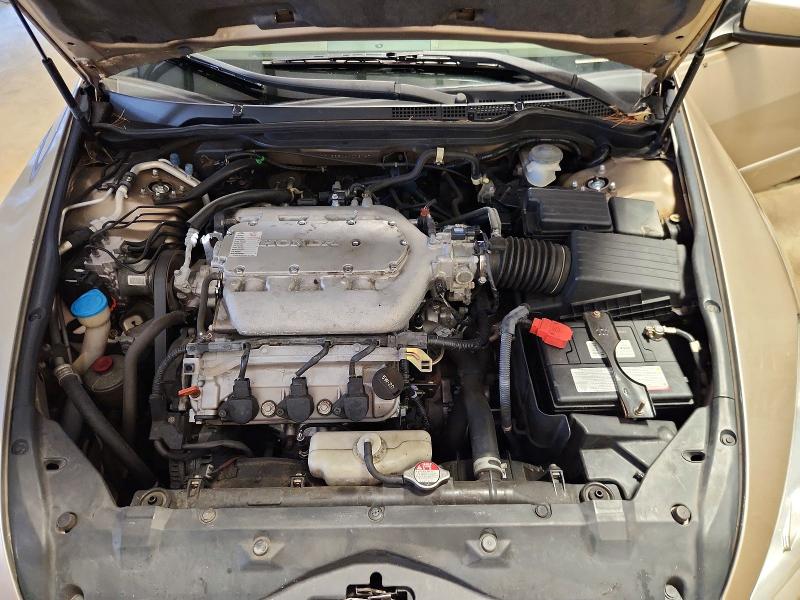 2004 Honda Accord მანქანა იყიდება აუქციონზე, vin: 1HGCM66504A076147, აუქციონის ნომერი: 64923896