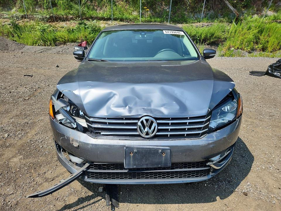 Продажа на аукционе авто 2015 Volkswagen Passat, vin: 1VWCV7A33FC052999, номер лота: 64199846