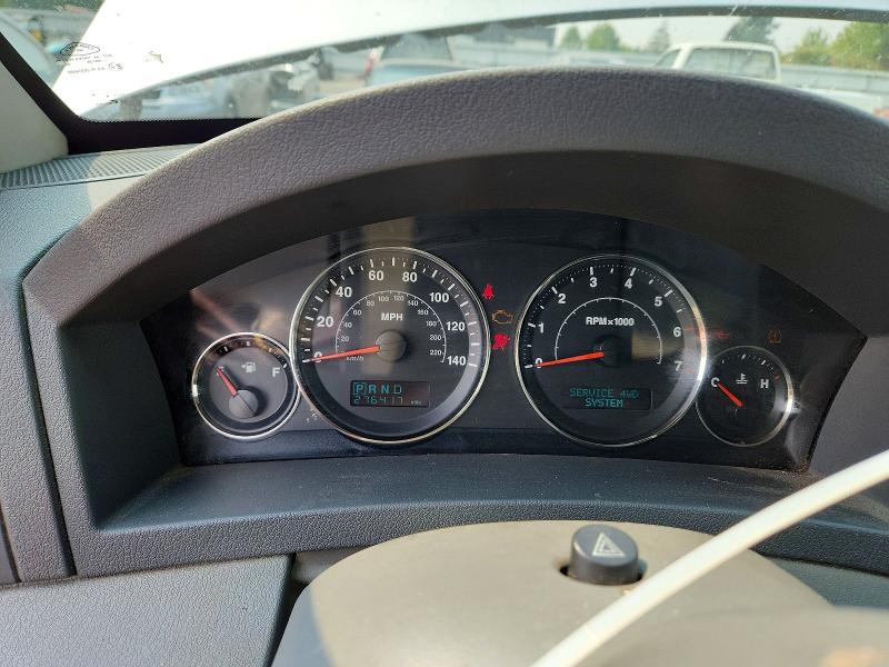 63929376 :رقم المزاد ، 1J8HR58N15C623311 vin ، 2005 Jeep Grand Cherokee مزاد بيع