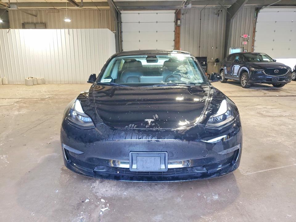 2022 Tesla Model 3 მანქანა იყიდება აუქციონზე, vin: 5YJ3E1EA0NF288438, აუქციონის ნომერი: 64003626
