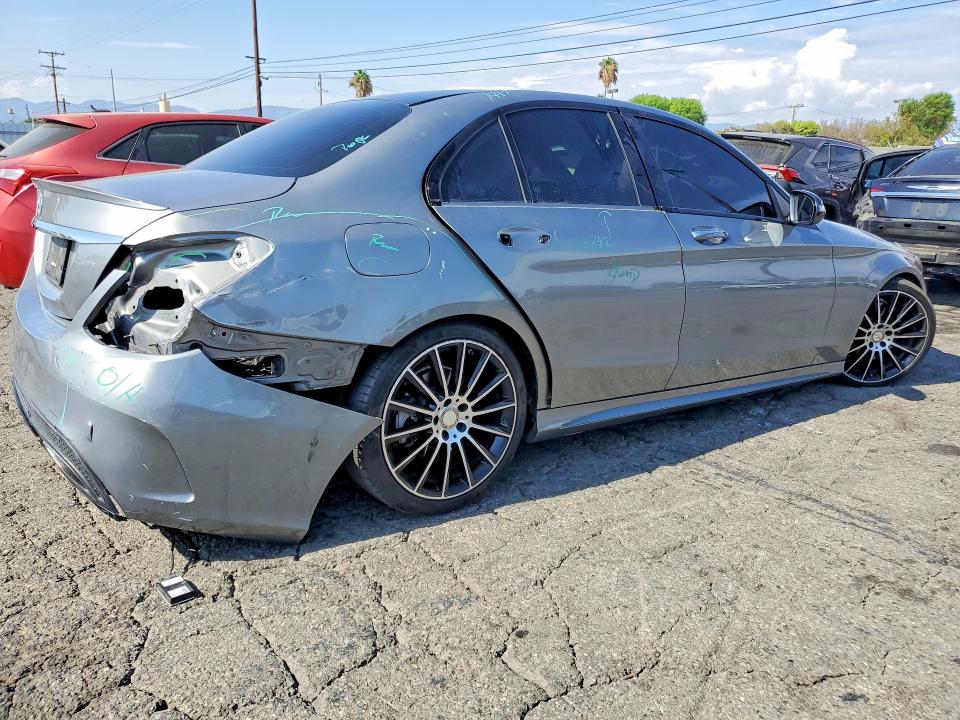 Продажа на аукционе авто 2016 Mercedes-benz C, vin: 55SWF4JB3GU162277, номер лота: 64798806