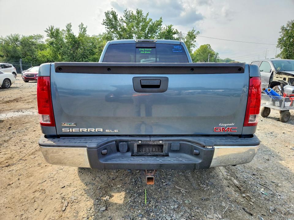 64413226 :رقم المزاد ، 1GTR2VE35BZ288825 vin ، 2011 Gmc Sierra مزاد بيع