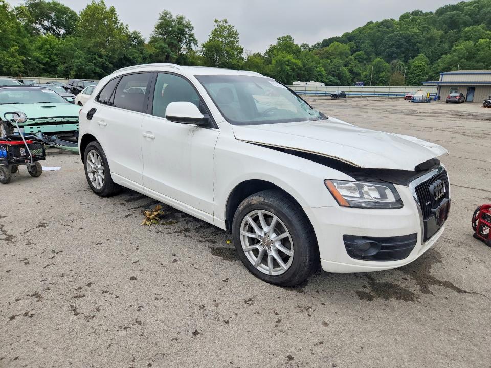64513946 :رقم المزاد ، WA1CKAFP5AA077289 vin ، 2010 Audi Q5 مزاد بيع