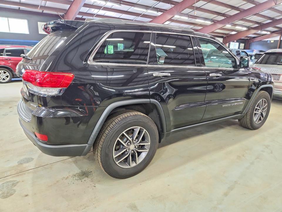 64448436 :رقم المزاد ، 1C4RJFBG5JC212054 vin ، 2018 Jeep Grand Cherokee مزاد بيع