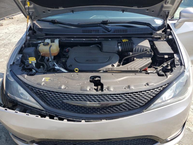 Продаж на аукціоні авто 2019 Chrysler Pacifica, vin: 2C4RC1FGXKR593805, номер лоту: 64297906