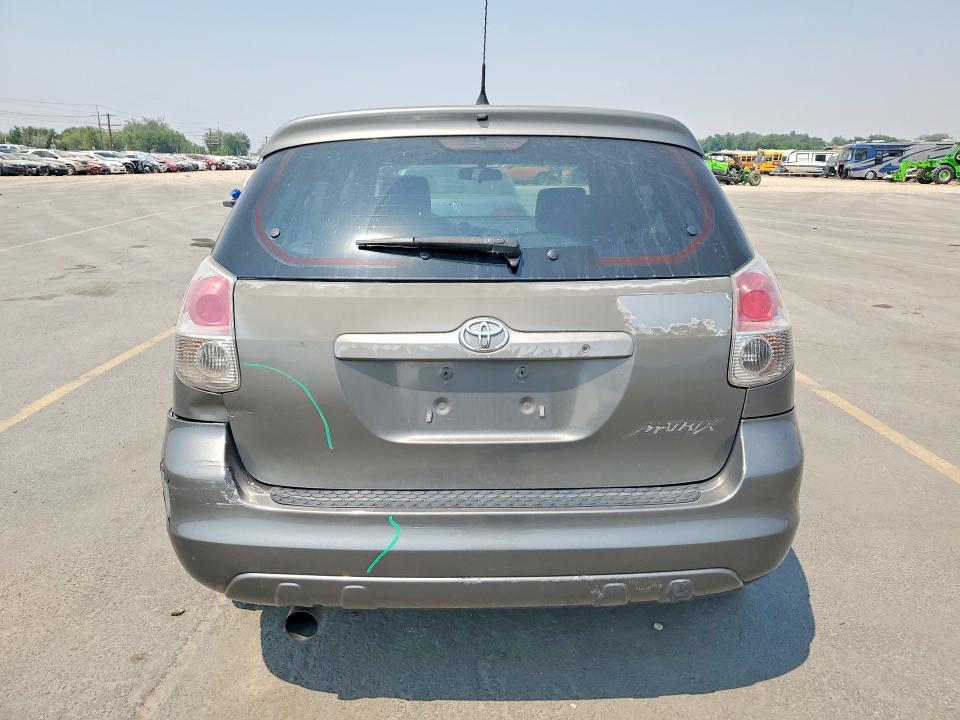 2006 Toyota Matrix მანქანა იყიდება აუქციონზე, vin: 2T1KR32E06C585816, აუქციონის ნომერი: 64452406