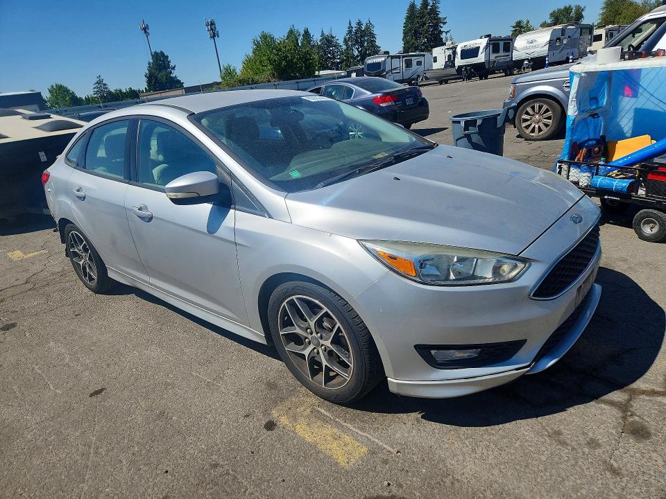 65682426 :رقم المزاد ، 1FADP3F20FL268017 vin ، 2015 Ford Focus مزاد بيع