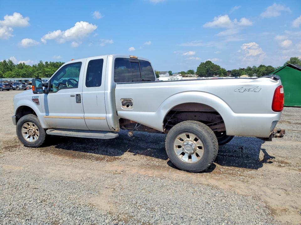 63437486 :رقم المزاد ، 1FTWX31RX8EA32117 vin ، 2008 Ford F350 مزاد بيع