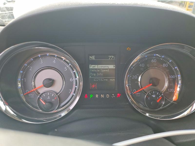 2011 Chrysler Town & Country მანქანა იყიდება აუქციონზე, vin: 2A4RR6DG6BR609698, აუქციონის ნომერი: 66485526