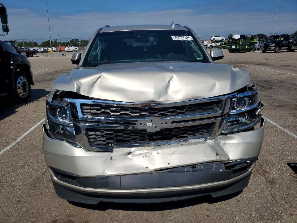 Продаж на аукціоні авто 2017 Chevrolet Suburban, vin: 1GNSKHKCXHR205381, номер лоту: 50777426