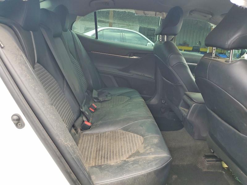 64718536 :رقم المزاد ، 4T1G11AK9LU358126 vin ، 2020 Toyota Camry مزاد بيع