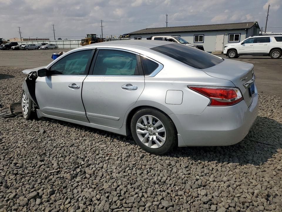 Продажа на аукционе авто 2015 Nissan Altima, vin: 1N4AL3AP8FC591104, номер лота: 65191716