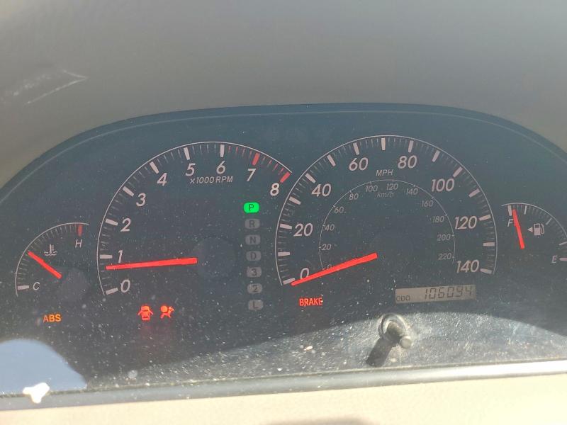 2005 Toyota Camry მანქანა იყიდება აუქციონზე, vin: 4T1BE30KX5U571651, აუქციონის ნომერი: 63644606