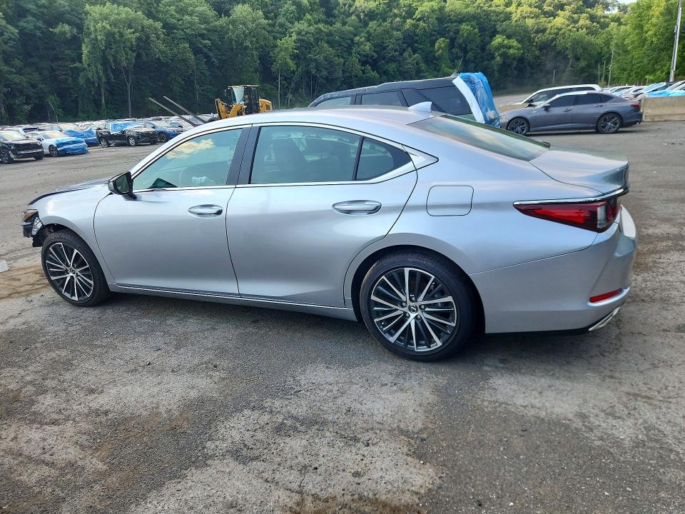 65108776 :رقم المزاد ، 58ADZ1B16SU212565 vin ، 2025 Lexus Es 350 مزاد بيع