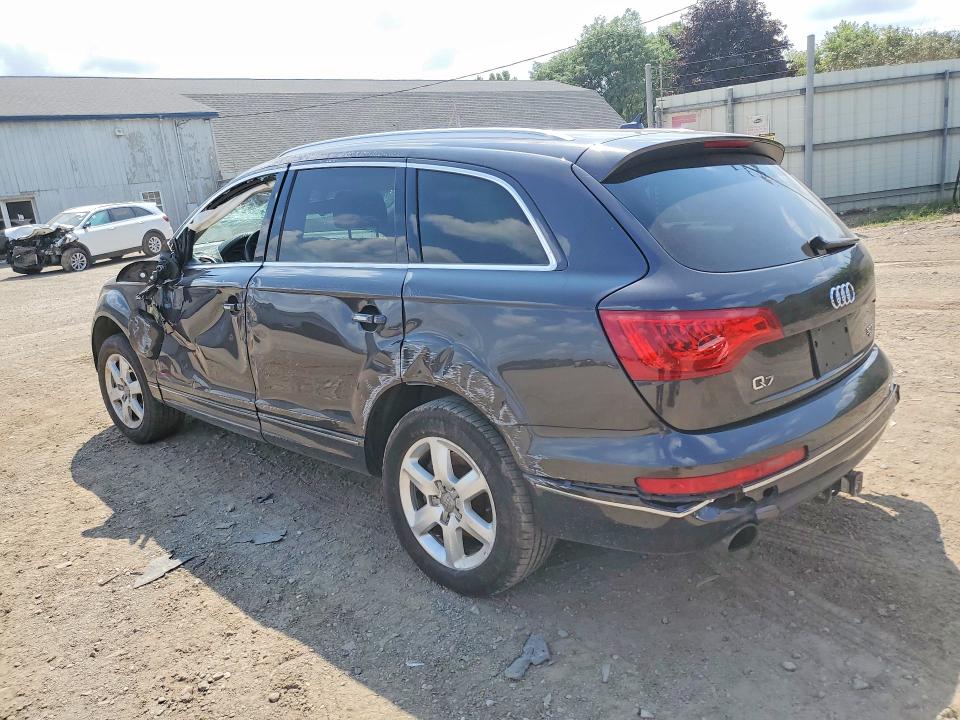 Продажа на аукционе авто 2015 Audi Q7, vin: WA1LGAFE6FD018225, номер лота: 63350956