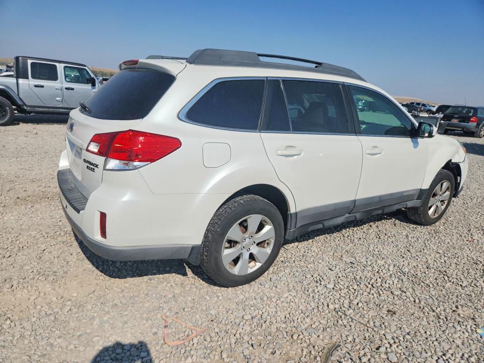 63708296 :رقم المزاد ، 4S4BRBFC5A3338517 vin ، 2010 Subaru Outback مزاد بيع