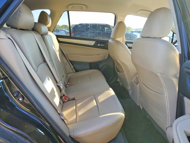 64825096 :رقم المزاد ، 4S4BSAFC2H3325586 vin ، 2017 Subaru Outback مزاد بيع