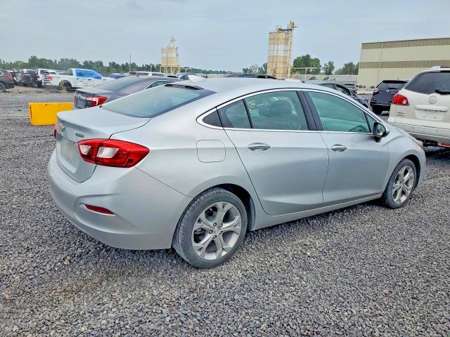 2017 Chevrolet Cruze მანქანა იყიდება აუქციონზე, vin: 1G1BF5SM7H7260640, აუქციონის ნომერი: 63621006