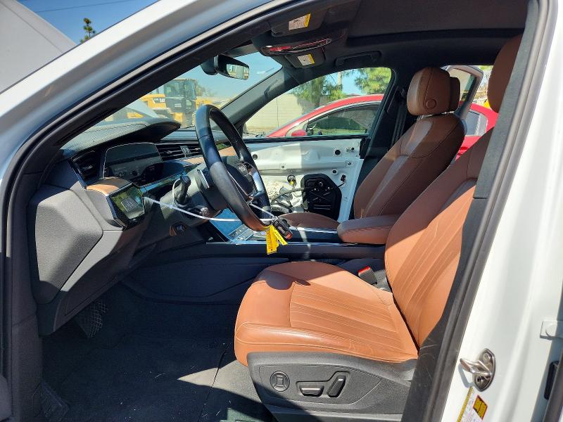 63729166 :رقم المزاد ، WA14AAGE8RB027657 vin ، 2024 Audi Q8 E-tron مزاد بيع
