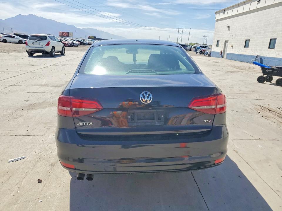 Продажа на аукционе авто 2017 Volkswagen Jetta, vin: 3VW2B7AJ0HM289941, номер лота: 66105956