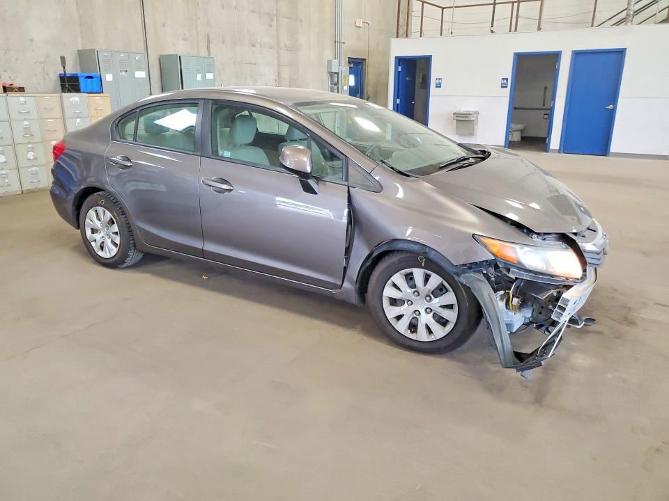 2012 Honda Civic მანქანა იყიდება აუქციონზე, vin: 19XFB2F50CE390886, აუქციონის ნომერი: 63693486