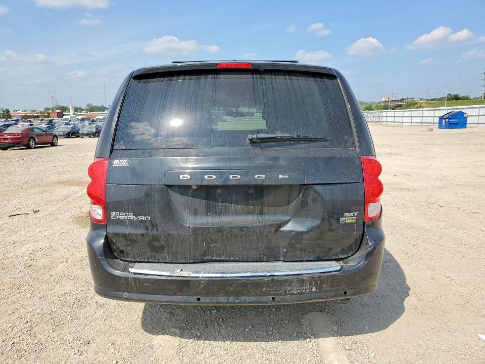 67166956 :رقم المزاد ، 2C4RDGCG2ER265450 vin ، 2014 Dodge Grand Caravan مزاد بيع