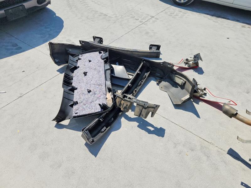 Продажа на аукционе авто 2014 Ford Escape, vin: 1FMCU0J98EUB15293, номер лота: 63296596