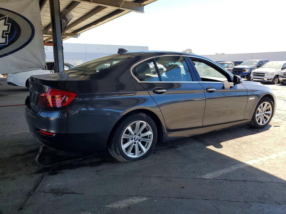 Продаж на аукціоні авто 2016 Bmw 528, vin: WBA5A5C58GD525573, номер лоту: 66692566