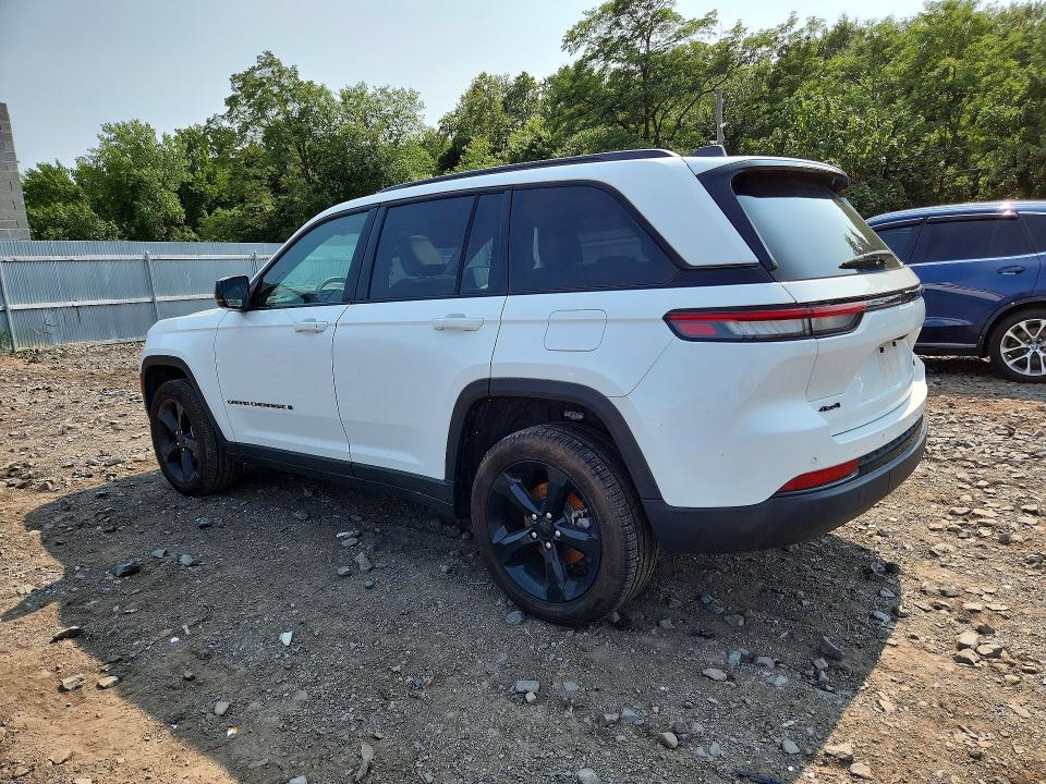 Продажа на аукционе авто 2024 Jeep Grand Cherokee, vin: 1C4RJHBG5RC223370, номер лота: 64601606