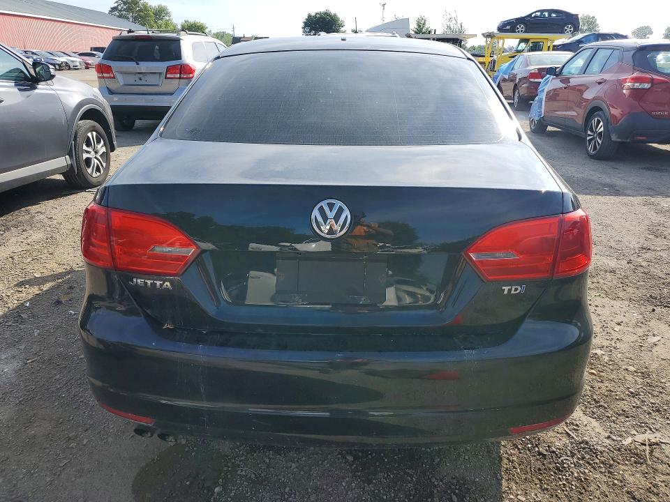 66026666 :رقم المزاد ، 3VWDL7AJ6EM225002 vin ، 2014 Volkswagen Jetta مزاد بيع