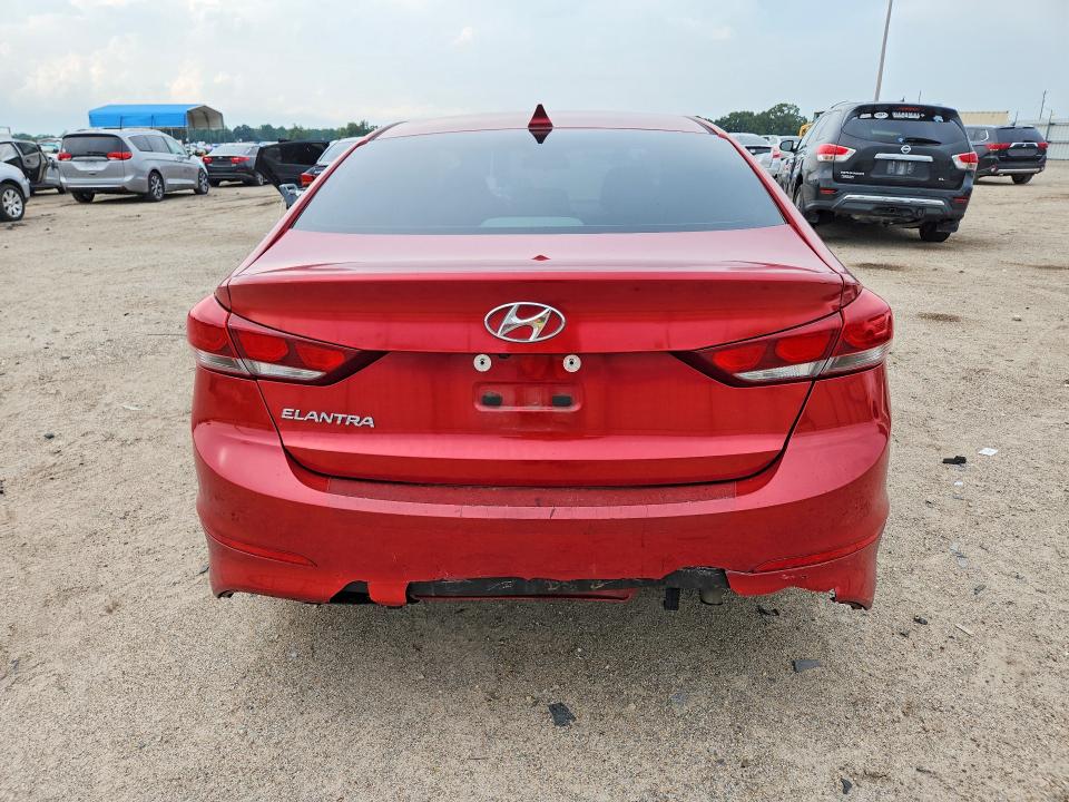 66816956 :رقم المزاد ، 5NPD84LF9HH026323 vin ، 2017 Hyundai Elantra مزاد بيع