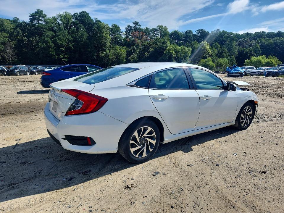 65867466 :رقم المزاد ، 19XFC2F72GE249242 vin ، 2016 Honda Civic مزاد بيع