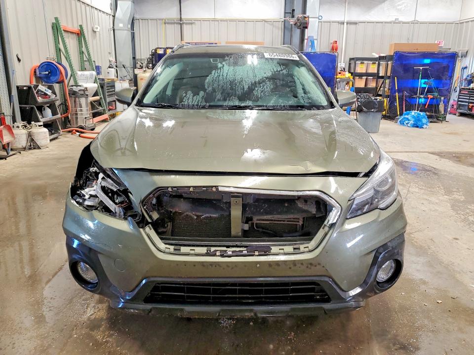 65480986 :رقم المزاد ، 4S4BSETC8J3200707 vin ، 2018 Subaru Outback مزاد بيع