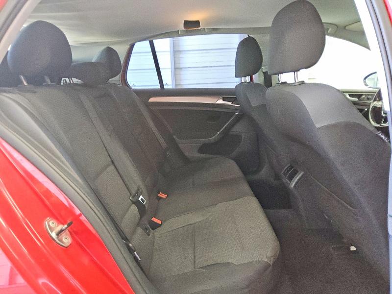 65384426 :رقم المزاد ، 3VW217AUXGM010426 vin ، 2016 Volkswagen Golf مزاد بيع