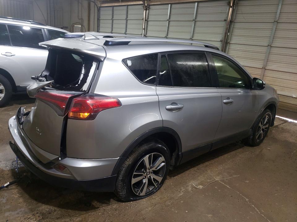Auction sale of the 2018 Toyota Rav4, vin: JTMRFREV7JD235259, lot number: 66215536