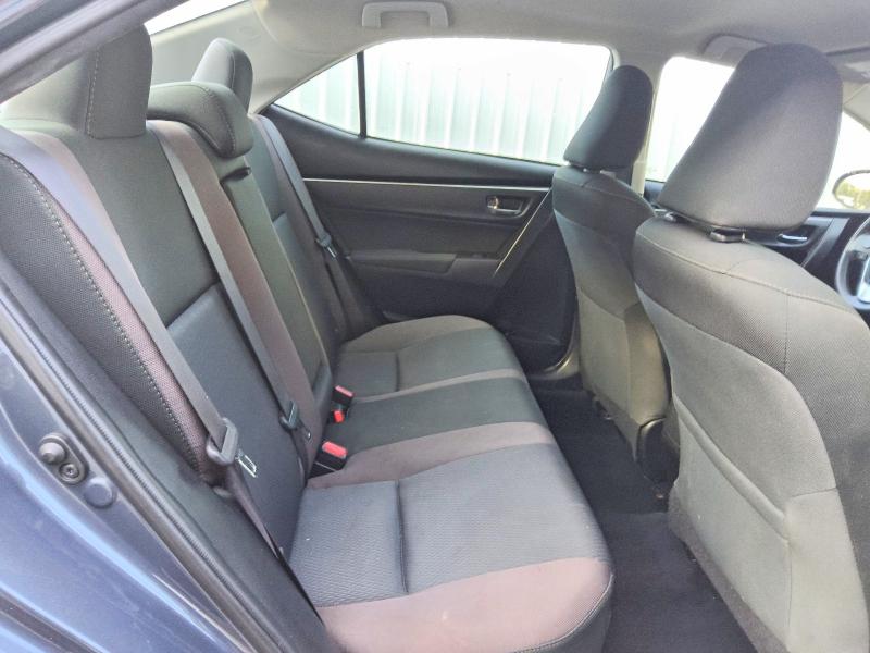 66087536 :رقم المزاد ، 5YFBURHEXHP735460 vin ، 2017 Toyota Corolla مزاد بيع