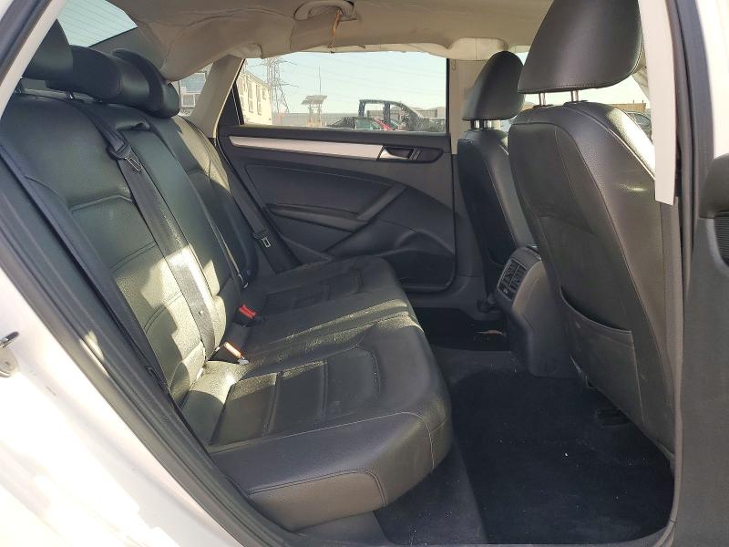 2013 Volkswagen Passat მანქანა იყიდება აუქციონზე, vin: 1VWBP7A33DC108720, აუქციონის ნომერი: 63773136