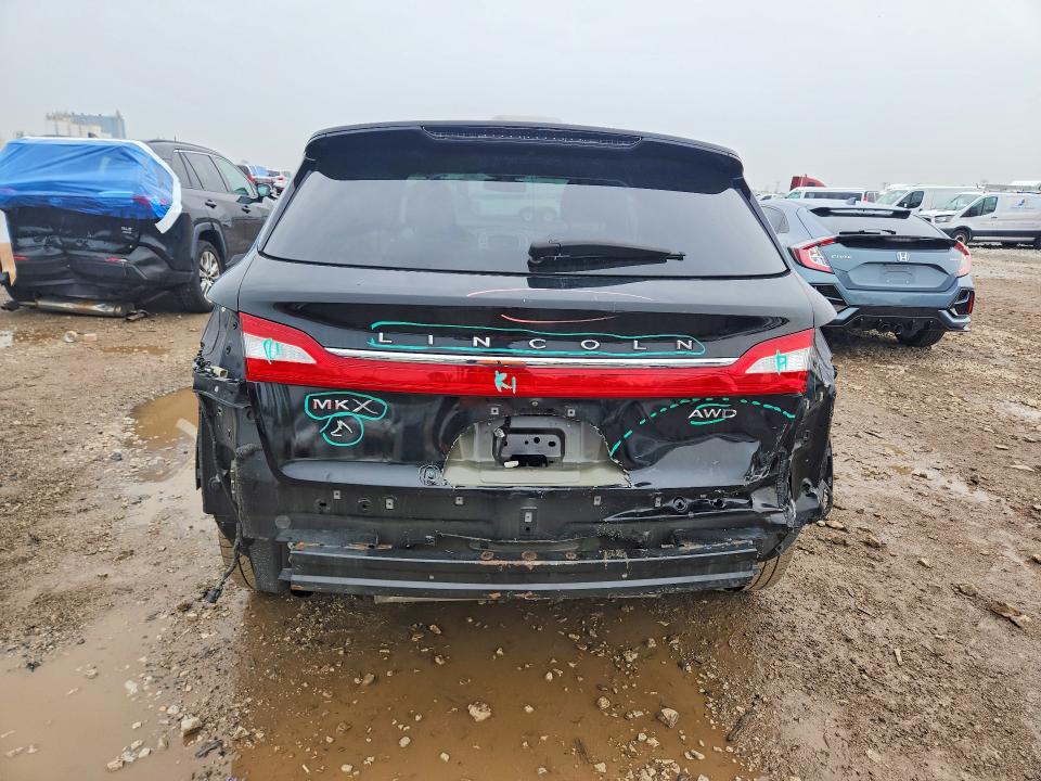 64832456 :رقم المزاد ، 2LMTJ8KR0GBL77408 vin ، 2016 Lincoln Mkx مزاد بيع
